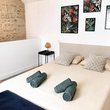 Cozy Townhouse In The Heart Of Historic